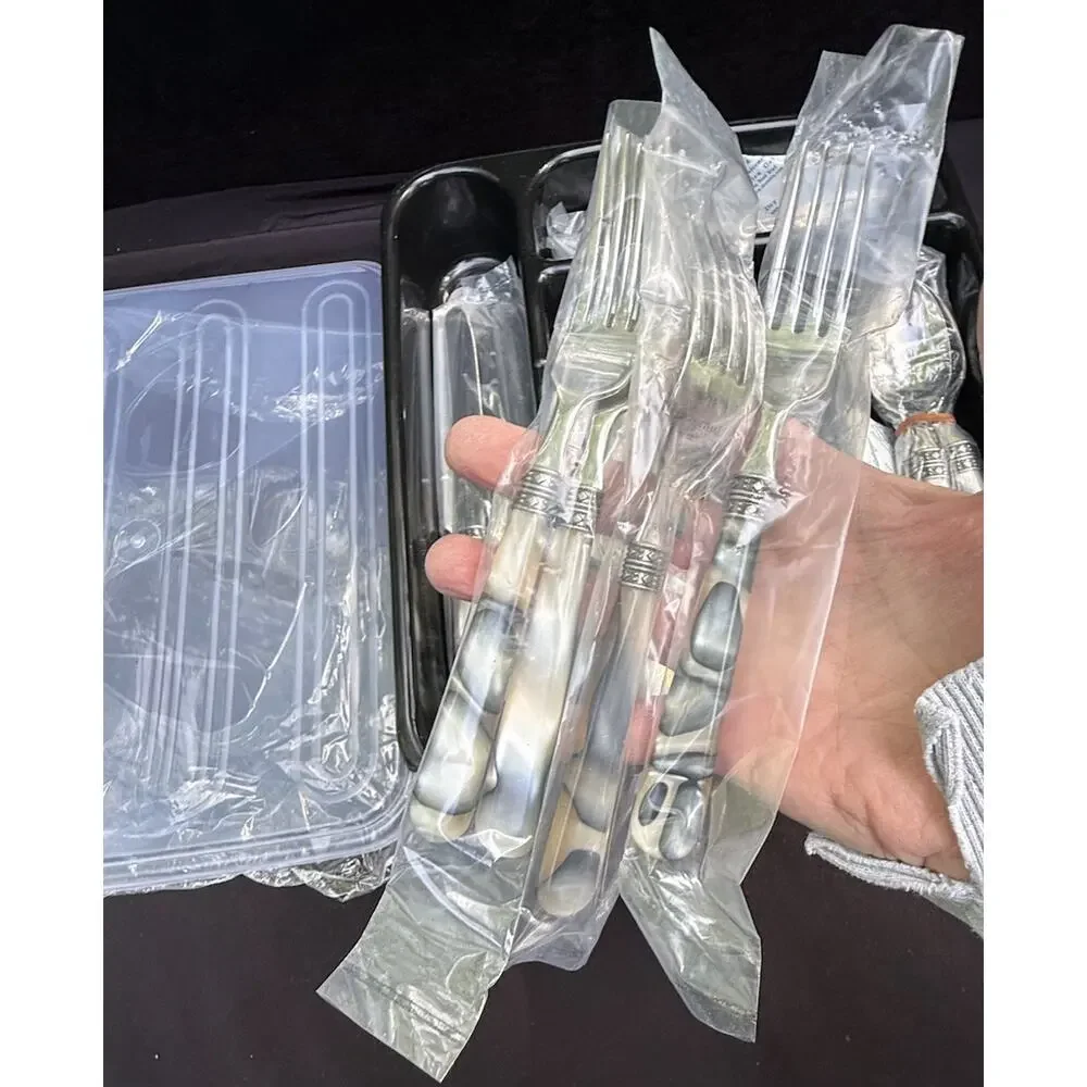 Barenthal Elegant 20-pc. Stainless Steel SilverwareSet Tortue Sandstone New!